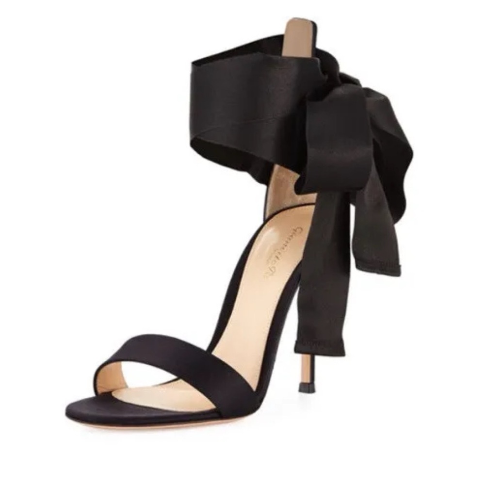 Gianvito Rossi Gala Ankle-Wrap Heels - Picture 4 of 9